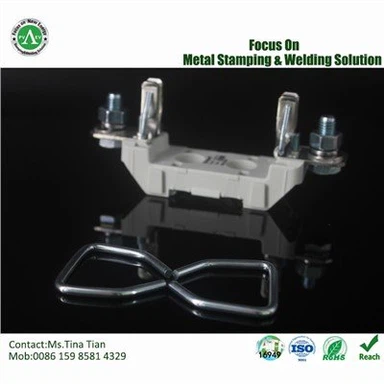 Spona pre držiaky poistiek